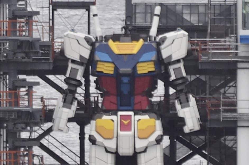 Gundam reale giappone gundamfactory yokohama cammina 20
