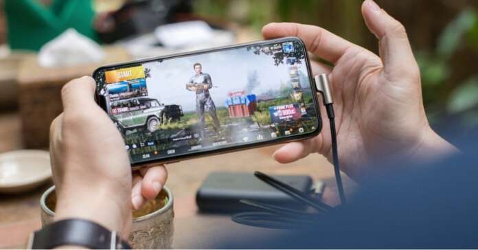 videogiochi console mercato mobile videogames giocatori appassionati xbox series x ps5 pc mobile