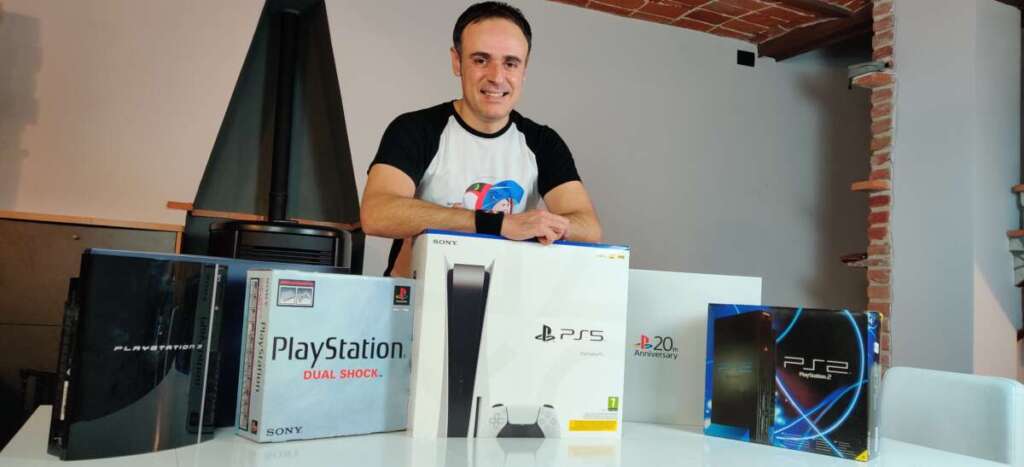 PlayStation 5 insieme alle vecchie PlayStation con Roberto Buffa