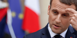 Il Presidente della Francia Emmanuel Macron si apre ai videogiochi e all'eSport, e punta ad ospitarli alle Olimpiadi 2024 durante i Giochi Olimpici di Parigi