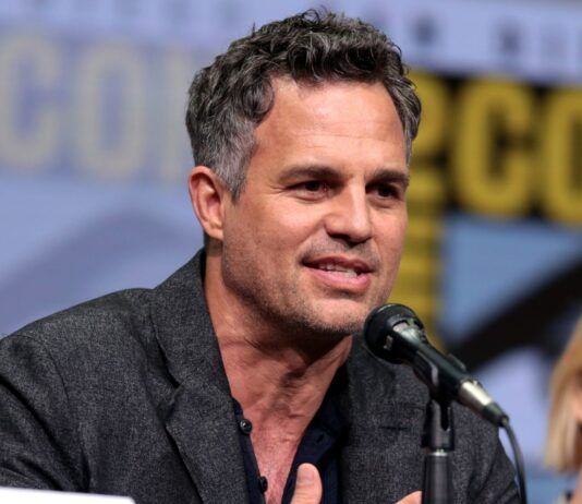 mark ruffalo hulk bruce banner marvel cinematic universe mcu avengers star wars