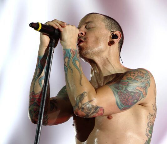 chester bennington linkin park friendly fire