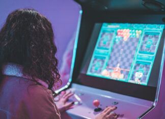 Videogame Hunter DMAX Arcade Story