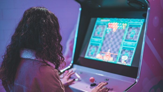 Videogame Hunter DMAX Arcade Story