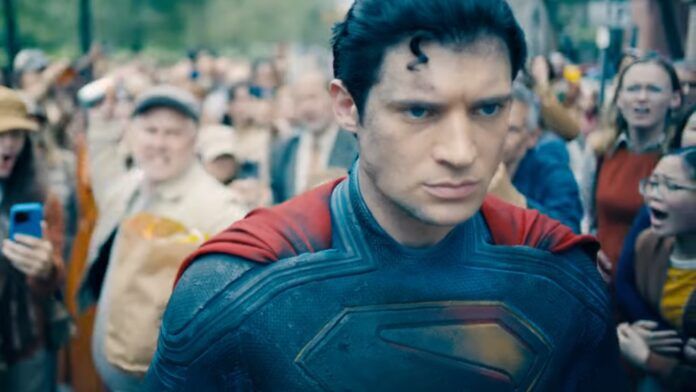 Superman teaser trailer ufficiale italiano film James Gunn DC Studios David Corenswet